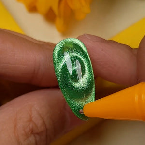 How to use double-ended cat eye magnet pen hold over wet polish 5-10 seconds create pattern cure tutorial
